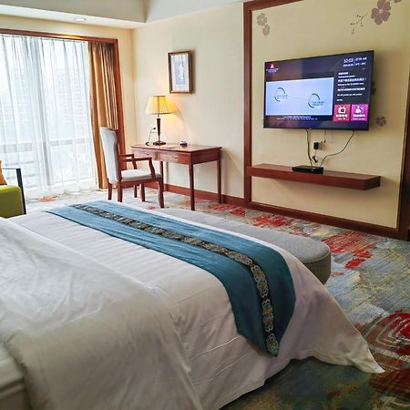 Gladden Hotel Jiangmen Extérieur photo