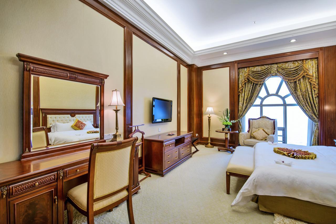Gladden Hotel Jiangmen Extérieur photo