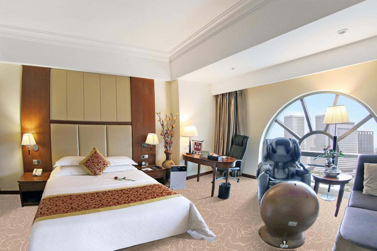 Gladden Hotel Jiangmen Extérieur photo