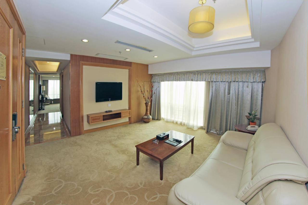 Gladden Hotel Jiangmen Extérieur photo