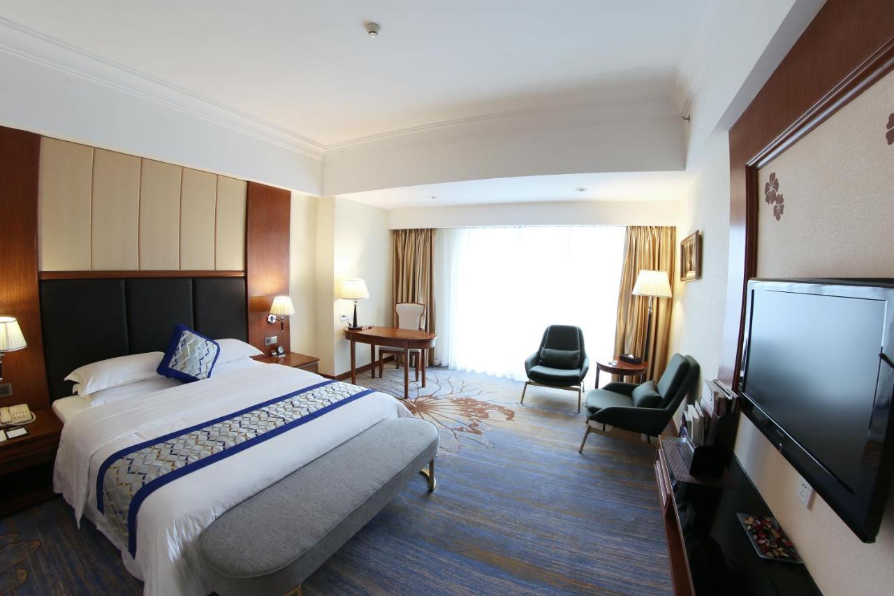 Gladden Hotel Jiangmen Extérieur photo